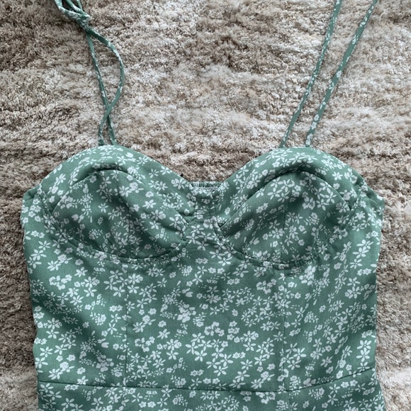 SOLD 3 for $20 green ditsy floral midi dress with tie straps size XS - Picture 2 of 7